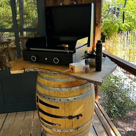 En Bois Pour 5 Personnes Avec Espace Exterieur Privatif Et Climatisation Chalet